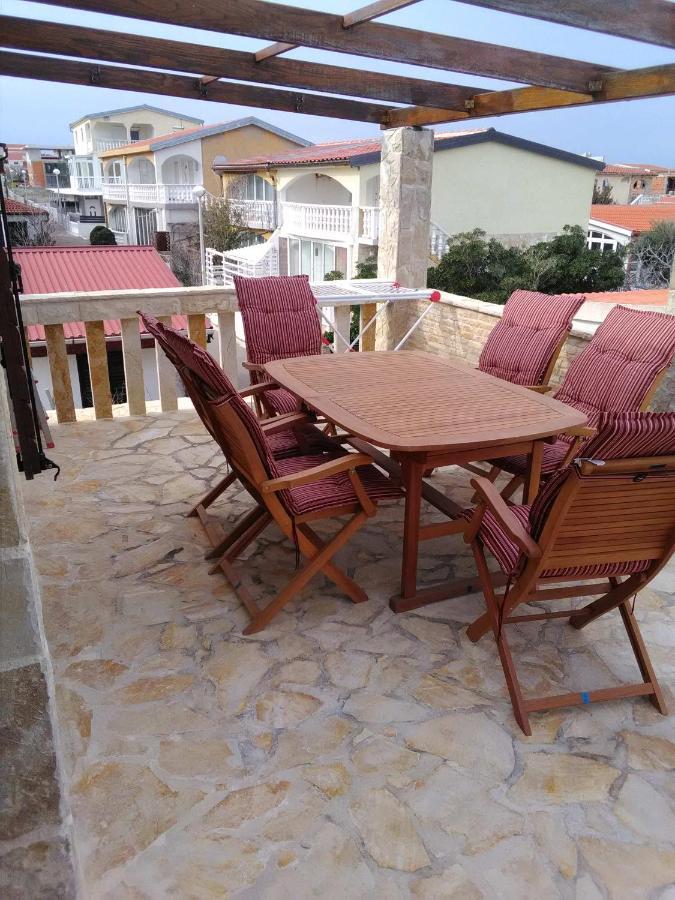 Apartman Periska Vir Exterior foto